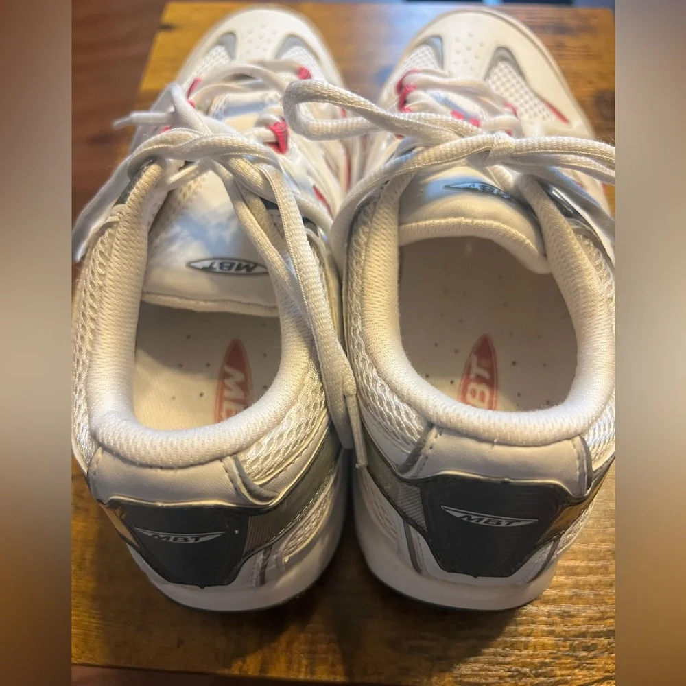 MBT Women’s Walking Shoes Sport 2S Tennis Shoes Size 8 - Picture 2 of 6